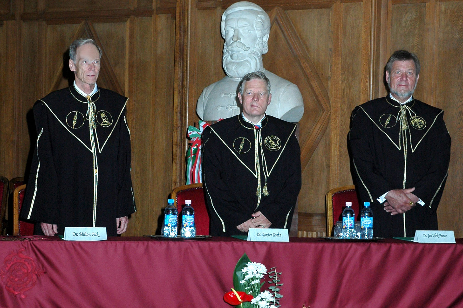 303 Hungery Doctorate 2007(552)